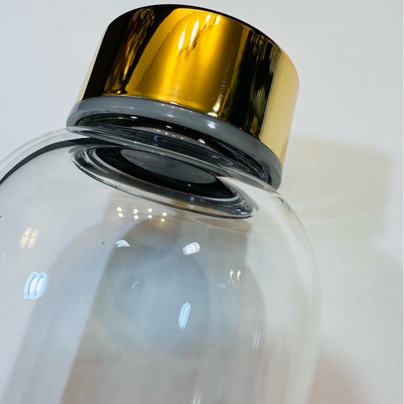 Jimmy Choo Glass water bottle - Picture 5 of 5